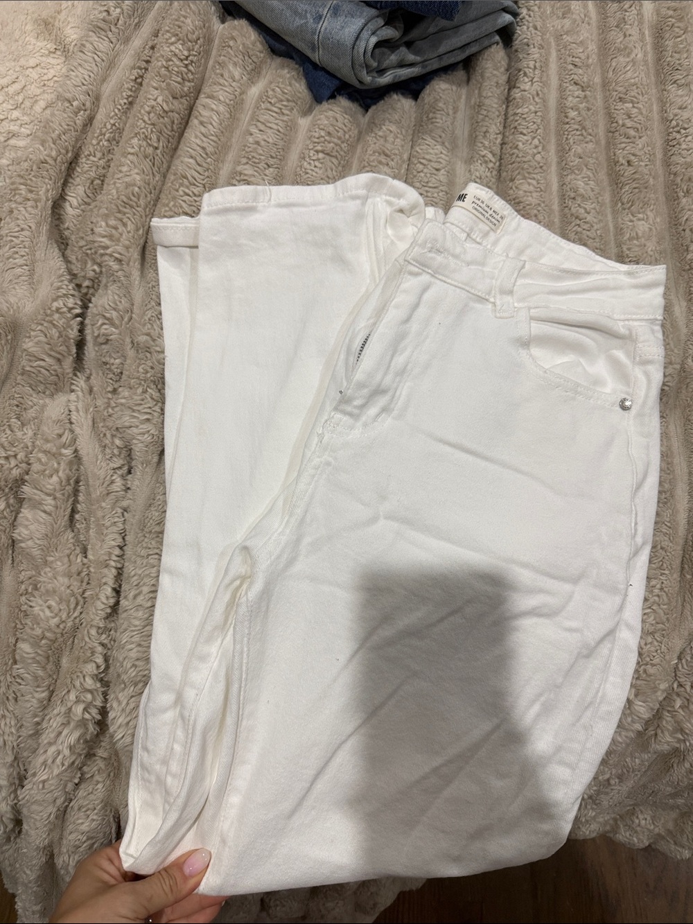 Classic High-Rise Women’s White Jeans